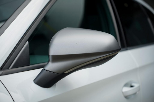 Seat Leon Sportstourer 1.5 eTSI FR / Aut / Clima / Carplay / Stoel&stuurverwarming / Incl BTW