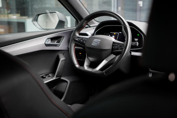Seat Leon Sportstourer 1.5 eTSI FR / Aut / Clima / Carplay / Stoel&stuurverwarming / Incl BTW