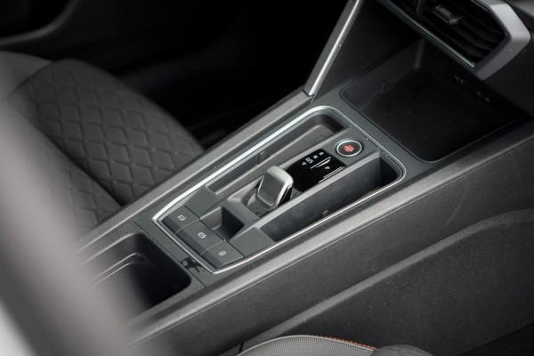 Seat Leon Sportstourer 1.5 eTSI FR / Aut / Clima / Carplay / Stoel&stuurverwarming / Incl BTW