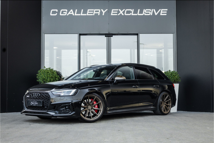 Audi RS4 Avant 2.9 TFSI quattro - Panorama | B&O | Massage | Sport Design Pakket