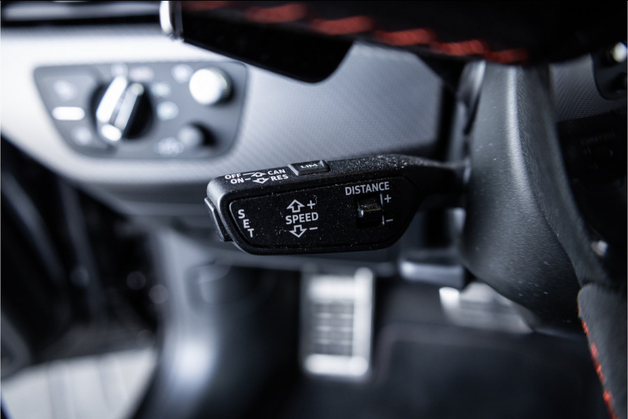 Audi RS4 Avant 2.9 TFSI quattro - Panorama | B&O | Massage | Sport Design Pakket