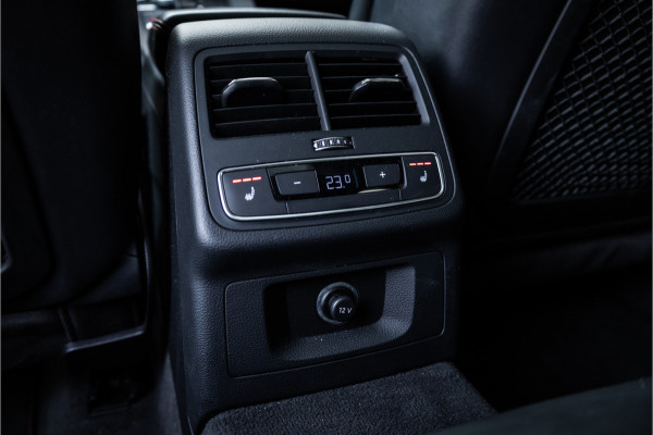 Audi RS4 Avant 2.9 TFSI quattro - Panorama | B&O | Massage | Sport Design Pakket