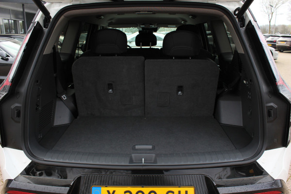 Kia EV9 Launch Edition 99.8 kWh / SoH 98,8% / 360Camera / Head-up / Leder / Keyless / Sfeerverlichting / 19'' / Warmtepomp / Stoelventilatie+Verwarming 4x / Dodehoek / Stoelverwarming / Dodehoek / DAB / ACC