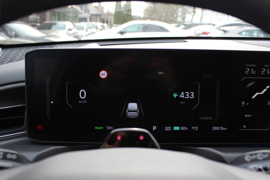 Kia EV9 Launch Edition 99.8 kWh / SoH 98,8% / 360Camera / Head-up / Leder / Keyless / Sfeerverlichting / 19'' / Warmtepomp / Stoelventilatie+Verwarming 4x / Dodehoek / Stoelverwarming / Dodehoek / DAB / ACC