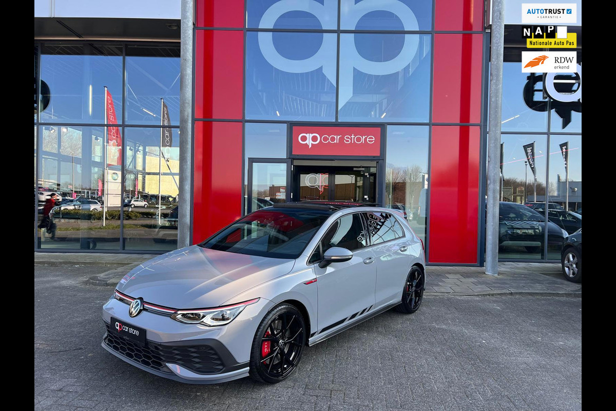 Volkswagen Golf 2.0 TSI GTI Clubsport Panorama Carplay LED