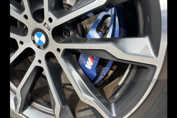 BMW X3 xDrive30e M Sport | Plug-in Hybride | PHEV | Volle uitrusting | 20 inch |  Panoramadak | Trekhaak | Harman/kardon | 360 graden camera | Leder Vernasca Schwarz | Elektrische stoelen met memory functie | M pakket | Sportstoelen | Stoelverwarming| Adaptive Led | Head Up Display | Keyless entry | Elektrische achterklep | Adaptive cruise control | Dodehoeksensoren | Digitaal instrumentenpaneel SCI |