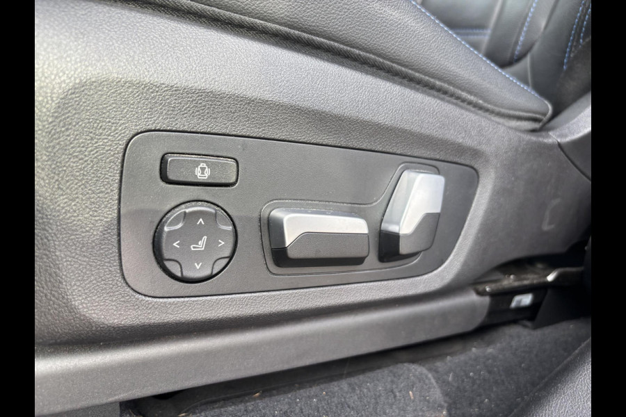 BMW X3 xDrive30e M Sport | Plug-in Hybride | PHEV | Volle uitrusting | 20 inch |  Panoramadak | Trekhaak | Harman/kardon | 360 graden camera | Leder Vernasca Schwarz | Elektrische stoelen met memory functie | M pakket | Sportstoelen | Stoelverwarming| Adaptive Led | Head Up Display | Keyless entry | Elektrische achterklep | Adaptive cruise control | Dodehoeksensoren | Digitaal instrumentenpaneel SCI |