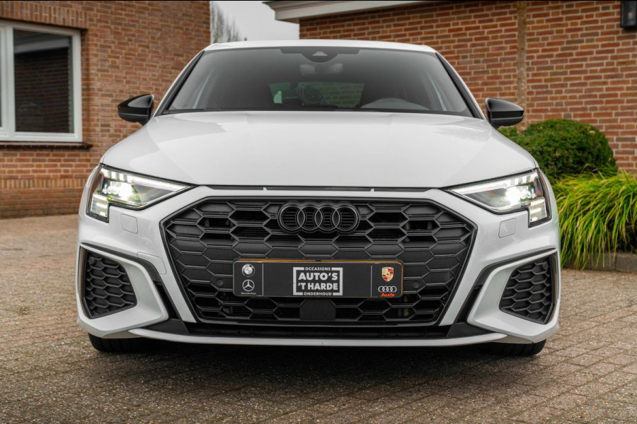 Audi A3 Sportback 45 TFSI e S Edition Competition 245 PK Matrix LED Adaptive RS Zetels Keyless B&O 18''