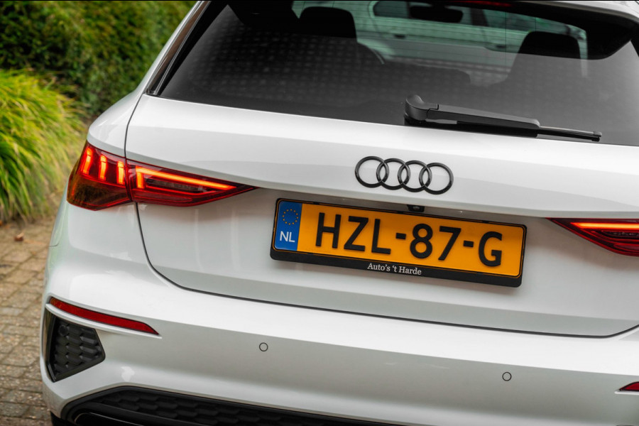 Audi A3 Sportback 45 TFSI e S Edition Competition 245 PK Matrix LED Adaptive RS Zetels Keyless B&O 18''