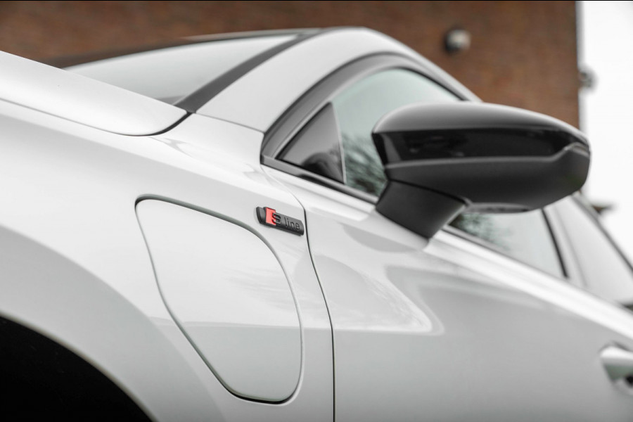 Audi A3 Sportback 45 TFSI e S Edition Competition 245 PK Matrix LED Adaptive RS Zetels Keyless B&O 18''