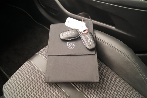 Peugeot 208 1.2 PureTech Automaat GT -PANO-NAVI-PDC-ECC-