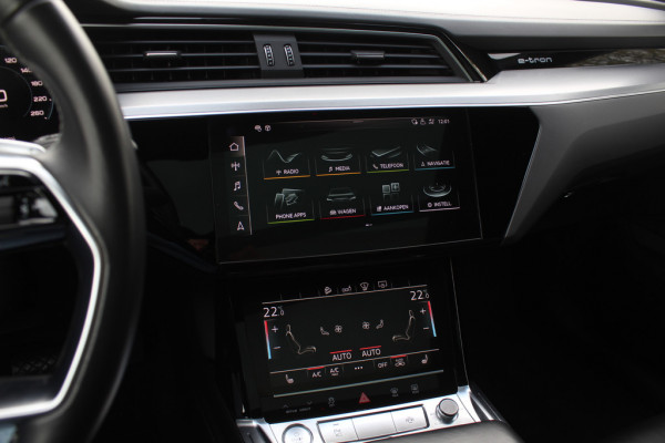 Audi e-tron Sportback 55 quattro edition 95 kWh / SoH 94,8% / Full option! / Panoramadak / Camera / Head-up / RS Seats / 21'' / Luchtvering / Matrix LED / B&O / ACC / Stoelverwarming