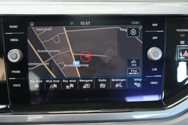 Volkswagen Polo 1.0 TSI Highline - N.A.P. Airco, Cruise, Navi, PDC, Carplay.