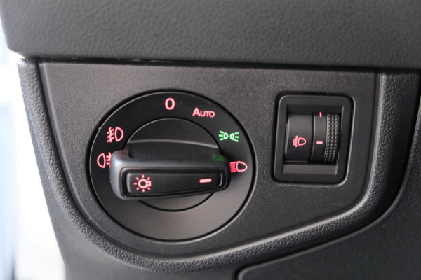 Volkswagen Polo 1.0 TSI Highline - N.A.P. Airco, Cruise, Navi, PDC, Carplay.