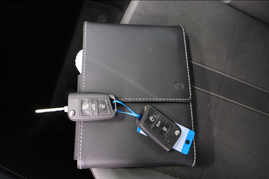 Volkswagen Polo 1.0 TSI Highline - N.A.P. Airco, Cruise, Navi, PDC, Carplay.