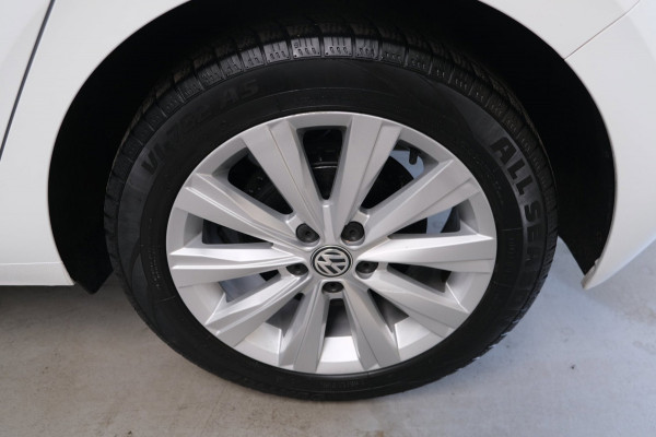 Volkswagen Polo 1.0 TSI Highline - N.A.P. Airco, Cruise, Navi, PDC, Carplay.