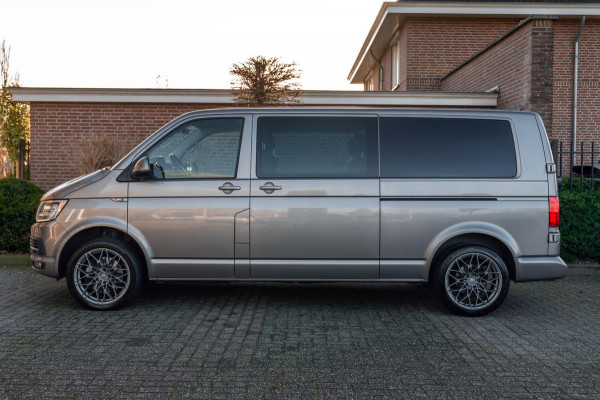 Volkswagen Transporter 2.0 TDI L2H1 DC Highline 1e Eig Adaptive Cruise Trekhaak Leder LED 19''