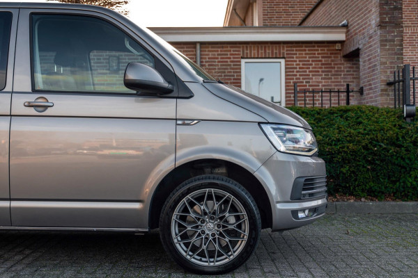 Volkswagen Transporter 2.0 TDI L2H1 DC Highline 1e Eig Adaptive Cruise Trekhaak Leder LED 19''