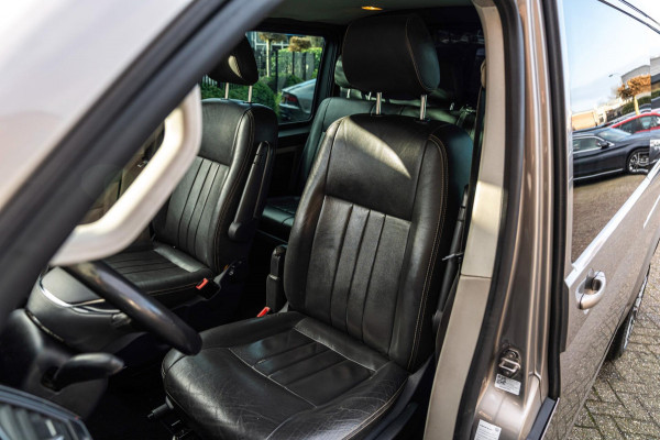 Volkswagen Transporter 2.0 TDI L2H1 DC Highline 1e Eig Adaptive Cruise Trekhaak Leder LED 19''