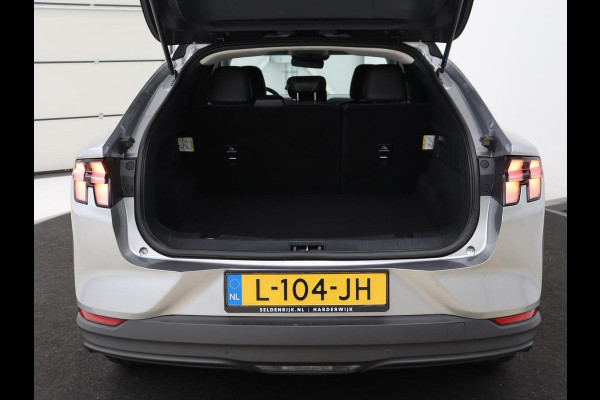 Ford Mustang Mach-E RWD 75 kWh | SOH 94% | Leder | Stoelverwarming | Adaptive cruise | Camera | Carplay | Navigatie | Stuurverwarming | Keyless | Full LED | Dodehoek detectie