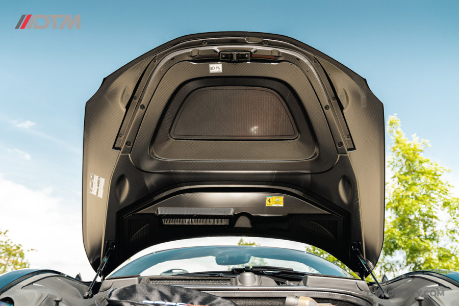 Ferrari SF90 Spider 4.0 V8 | Blu Pozzi | Daytona Seats Cioccolato |