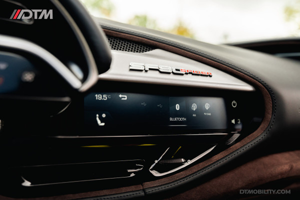 Ferrari SF90 Spider 4.0 V8 | Blu Pozzi | Daytona Seats Cioccolato |