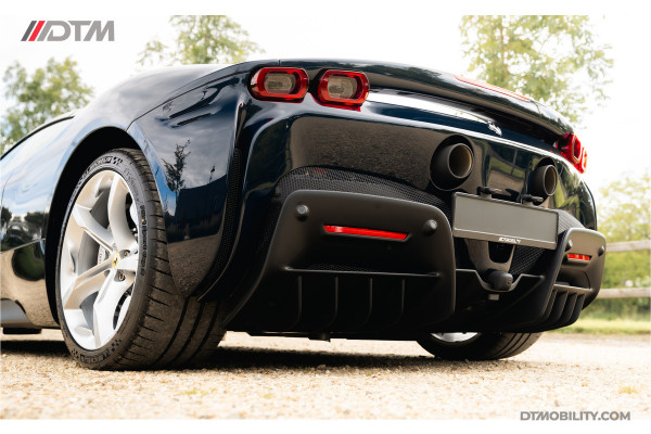 Ferrari SF90 Spider 4.0 V8 | Blu Pozzi | Daytona Seats Cioccolato |