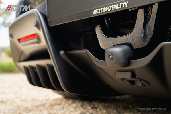 Ferrari SF90 Spider 4.0 V8 | Blu Pozzi | Daytona Seats Cioccolato |