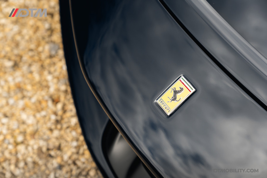 Ferrari SF90 Spider 4.0 V8 | Blu Pozzi | Daytona Seats Cioccolato |