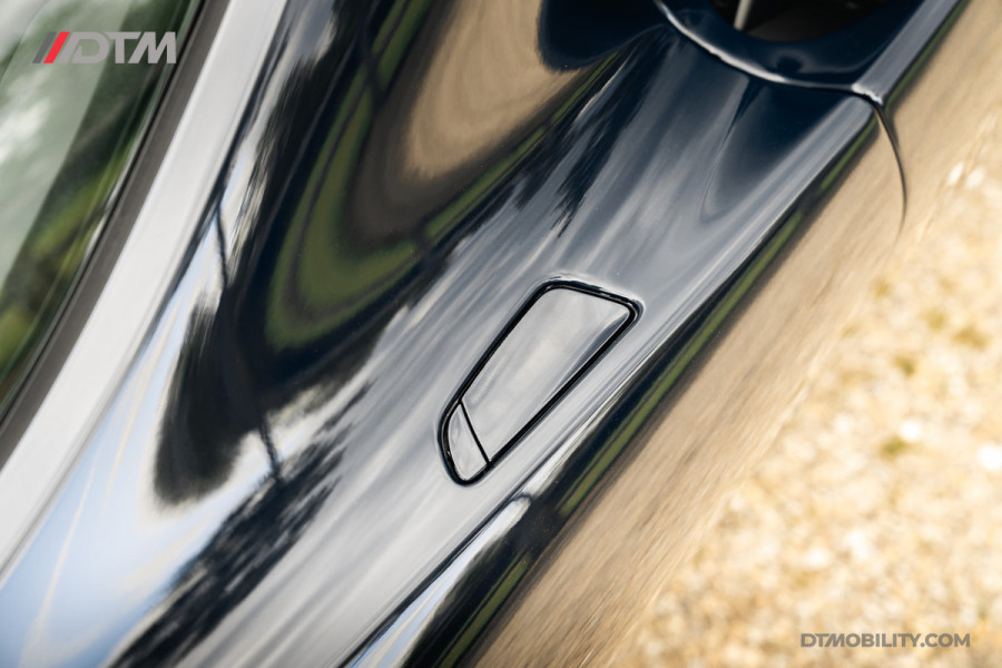 Ferrari SF90 Spider 4.0 V8 | Blu Pozzi | Daytona Seats Cioccolato |