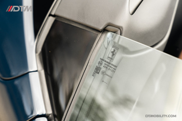 Ferrari SF90 Spider 4.0 V8 | Blu Pozzi | Daytona Seats Cioccolato |