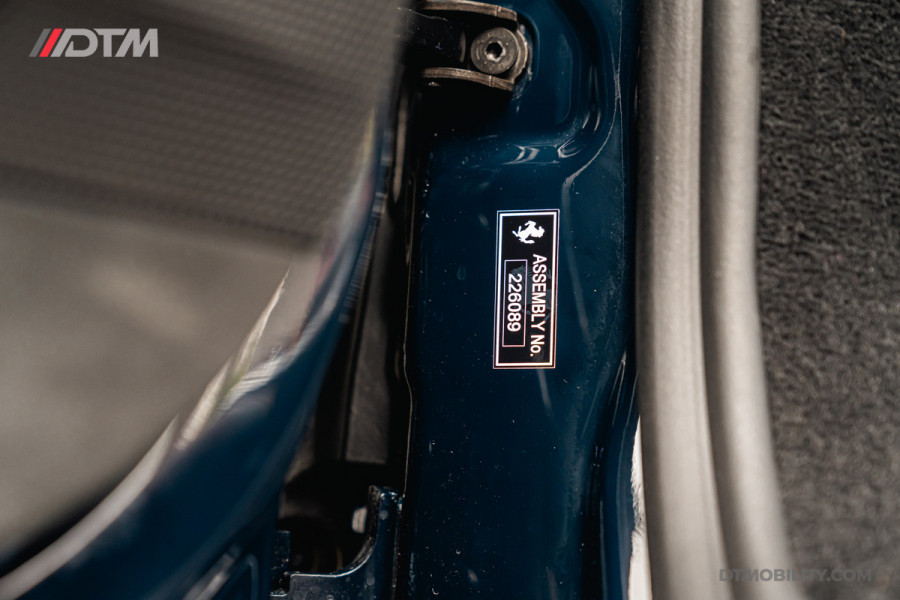 Ferrari SF90 Spider 4.0 V8 | Blu Pozzi | Daytona Seats Cioccolato |