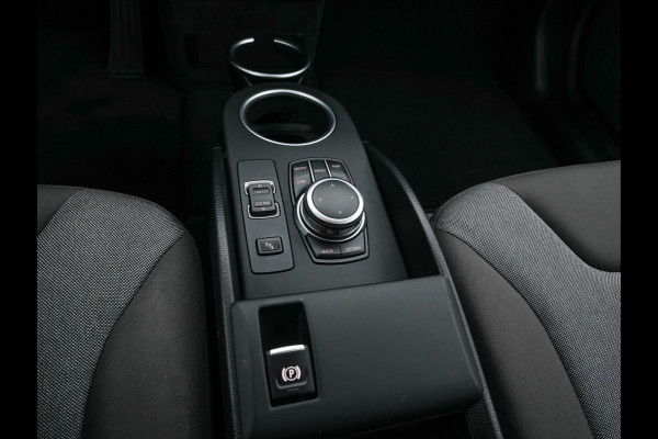 BMW i3 Basis 120Ah Sport 42 kWh [ 3-Fase-11kW ] {SOH-100%} (INCL-BTW) *HEATPUMP | FULL-LED | NAVI-FULLMAP | KEYLESS | COMFORTSEATS | ECC | CCS-FASTLOADER | PDC | DIGI-COCKPIT | CRUISE | 20''ALU*