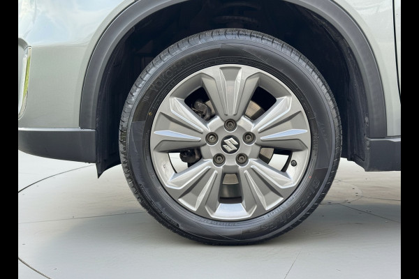 Suzuki Vitara 1.4 Boosterjet Smart Hybrid Select | Eerste eigenaar, Trekhaak, Stoelverwarming, Dodehoekdetectie, Bi-Tone, 1.500KG Trekgewicht