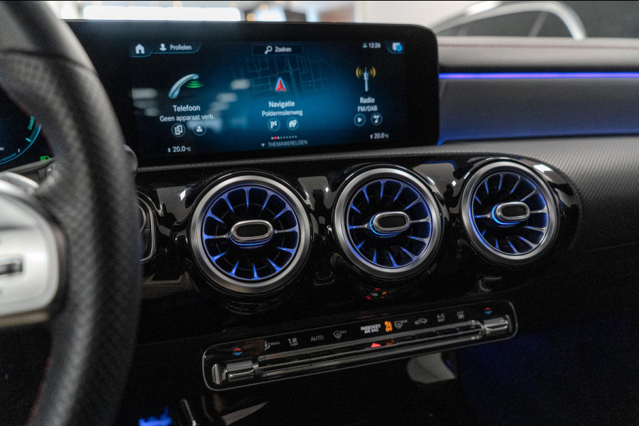 Mercedes-Benz CLA-Klasse 250 e AMG Business Solution Pano|Memory|Camera|Sfeerverlichting