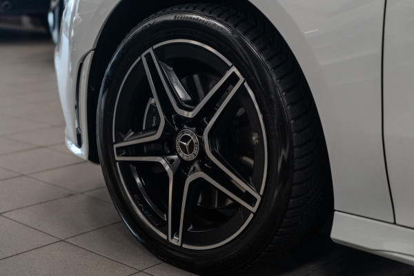 Mercedes-Benz CLA-Klasse 250 e AMG Business Solution Pano|Memory|Camera|Sfeerverlichting