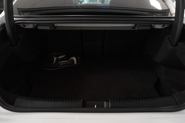 Mercedes-Benz CLA-Klasse 250 e AMG Business Solution Pano|Memory|Camera|Sfeerverlichting