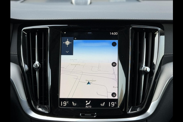 Volvo V60 2.0 T6 AWD Inscription Polestar |Full option| Pano|B&W|StoelVentilatie|PilotAssist|Trekhaak