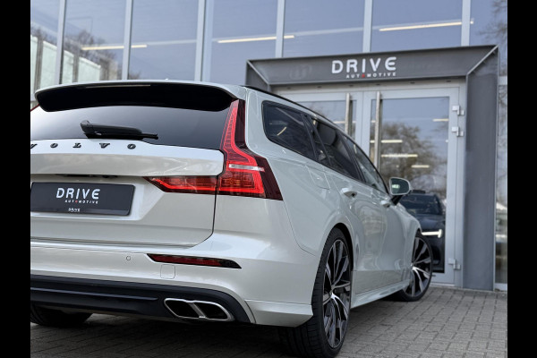 Volvo V60 2.0 T6 AWD Inscription Polestar |Full option| Pano|B&W|StoelVentilatie|PilotAssist|Trekhaak