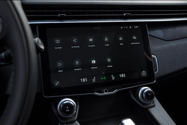 Lynk & Co 01 276PK Automaat Rolhoes / zwarte dakhemel / 360 Camera / Adaptieve cruise control / Elektrische stoelen / BLIS / Stoelverwarming / Elektrische achterklep / Climate control / Parkeersensoren met camera / Regensensor / Keyless entry /