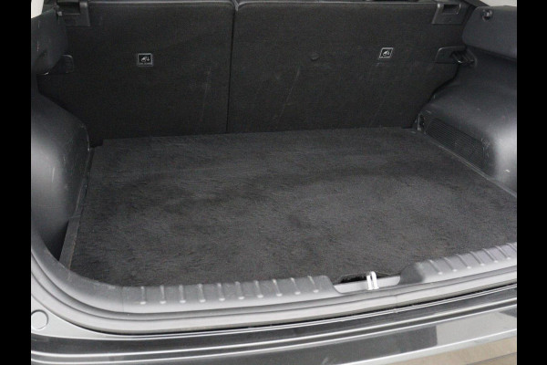 Kia Niro EV DynamicPlusLine 64.8 kWh | SOH 100% | Schuifdak | Leder | Stoelverwarming | Adaptive cruise | Camera | Carplay | Dodehoek detectie | Naviagtie | Harman/Kardon