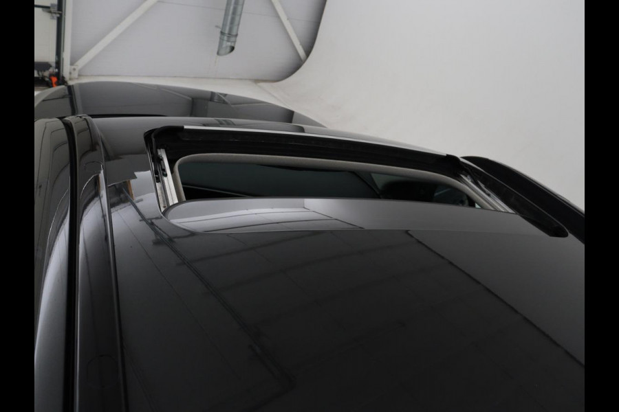 Kia Niro EV DynamicPlusLine 64.8 kWh | SOH 100% | Schuifdak | Leder | Stoelverwarming | Adaptive cruise | Camera | Carplay | Dodehoek detectie | Naviagtie | Harman/Kardon