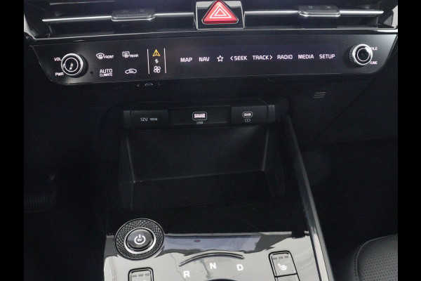 Kia Niro EV DynamicPlusLine 64.8 kWh | SOH 100% | Schuifdak | Leder | Stoelverwarming | Adaptive cruise | Camera | Carplay | Dodehoek detectie | Naviagtie | Harman/Kardon