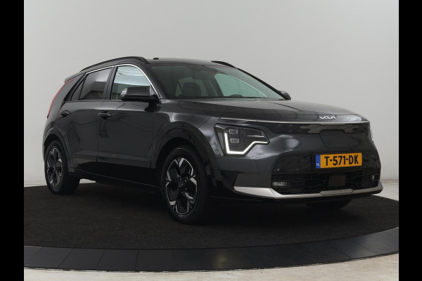 Kia Niro EV DynamicPlusLine 64.8 kWh | SOH 100% | Schuifdak | Leder | Stoelverwarming | Adaptive cruise | Camera | Carplay | Dodehoek detectie | Naviagtie | Harman/Kardon