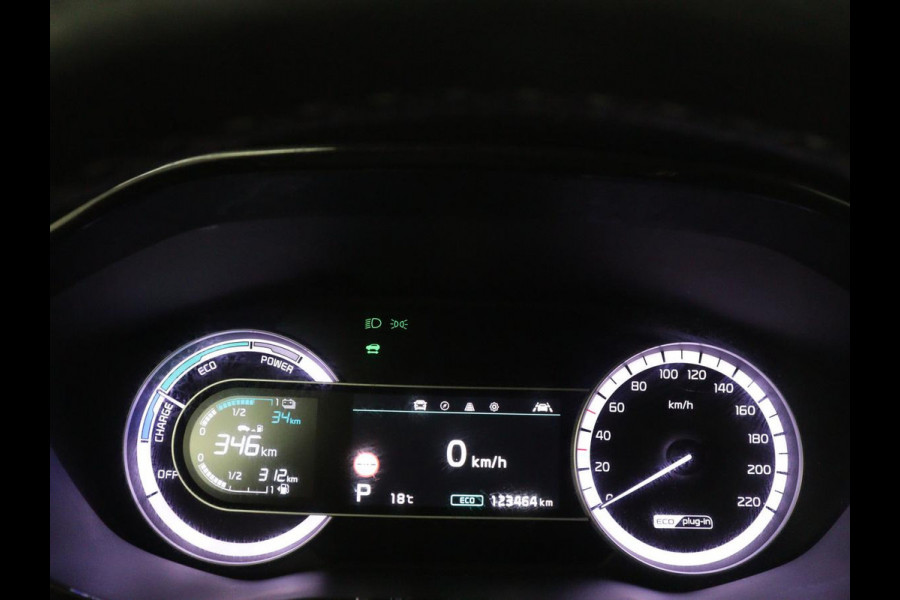 Kia Niro 1.6 GDi PHEV DynamicLine | Trekhaak | Adaptive cruise | Half leder | Camera | Carplay | Navigatie | Climate control | Bluetooth | Parkeerhulp