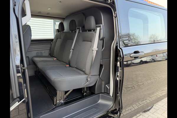 Ford Transit Custom 320 2.0 TDCI L2H1 Trend originele DC 5 persoons / vaste prijs rijklaar € 40.950 ex btw / NIEUW bpm vrij / euro 6 / dubbele schuifdeur / zwart metallic / lichtmetalen velgen !