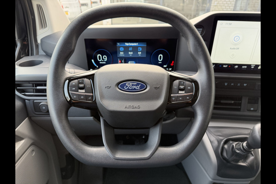 Ford Transit Custom 320 2.0 TDCI L2H1 Trend originele DC 5 persoons / vaste prijs rijklaar € 40.950 ex btw / NIEUW bpm vrij / euro 6 / dubbele schuifdeur / zwart metallic / lichtmetalen velgen !