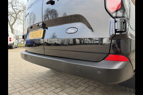 Ford Transit Custom 320 2.0 TDCI L2H1 Trend originele DC 5 persoons / vaste prijs rijklaar € 40.950 ex btw / NIEUW bpm vrij / euro 6 / dubbele schuifdeur / zwart metallic / lichtmetalen velgen !