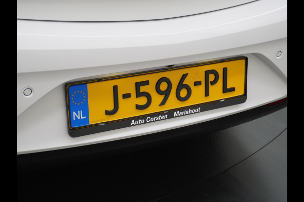 Opel Insignia Grand Sport 1.5T 165PK 5Drs Executive Leer AGR-Comfort Stoelen Camera Trekhaak Navi Apple Carplay Android Pdc LED Ecc Cruise Con Comfort Stoelen Regen-Lichtsensor Sensor dodehoek Verkeersherkenning Rijstrooksensor 1e Eigenaar Origineel Nederlandse Auto