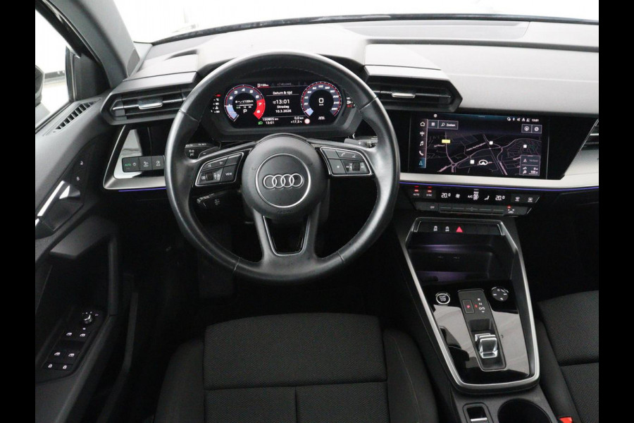 Audi A3 30 TFSI Business edition | Sportstoelen | Trekhaak | Carplay | 17'' | Navigatie | Virtual Cockpit | Full LED | Climate control | Parkeerhulp | Bluetooth | Cruise control
